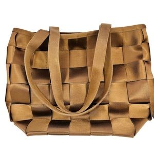 Seat Belt Purse Brown Weaved Tote Shoulder Bag Magnet Snap Closure